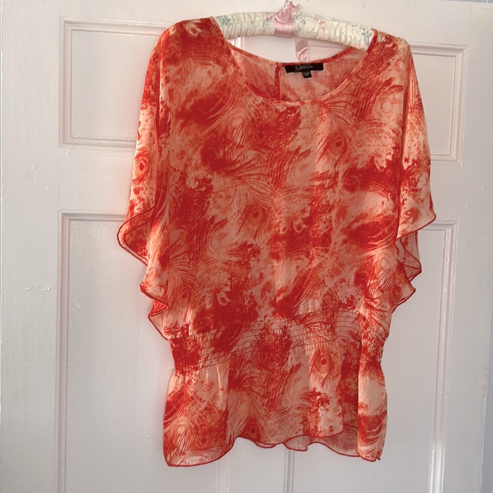 Ladies, casual, bat wing  sleeve, chiffon top. Elastic waist.petite size 12.